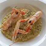 E Il Faro Аччароли