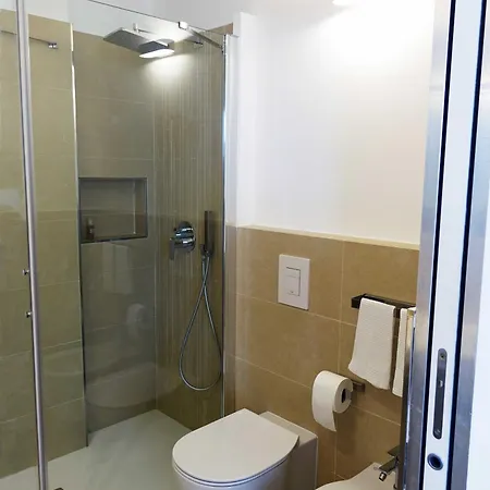 Szálloda E Il Faro Acciaroli