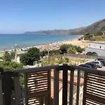 E Il Faro