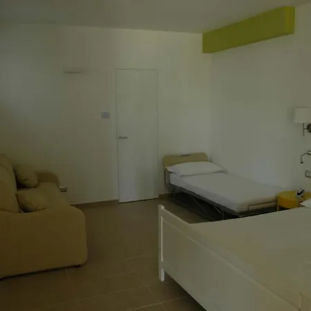 E Il Faro Hotel 3*