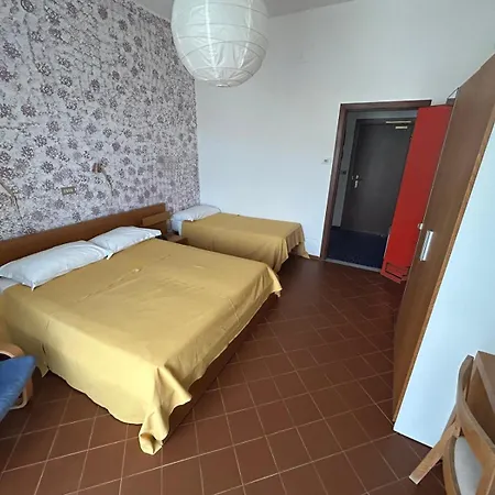 Hotel E Il Faro 3*