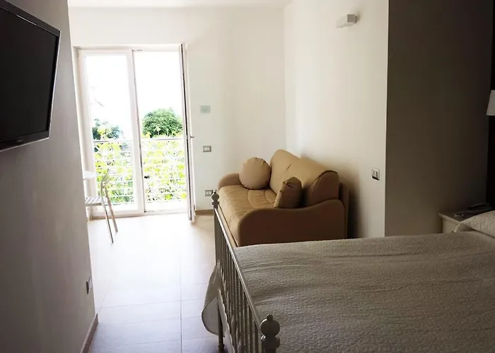 Hotel E Il Faro Acciaroli