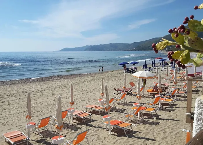 E Il Faro Hotel 3*