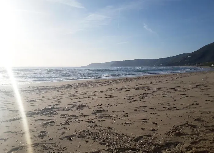 E Il Faro