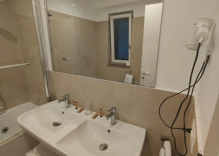 Hotel E Il Faro Acciaroli